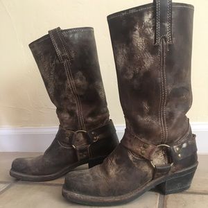 Authentic Frye boots 7.5
